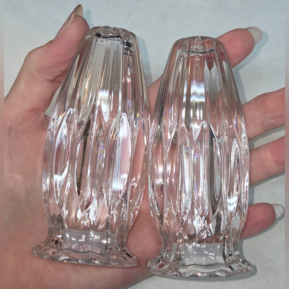 Mikasa Park Lane Clear Crystal Salt Pepper Shakers